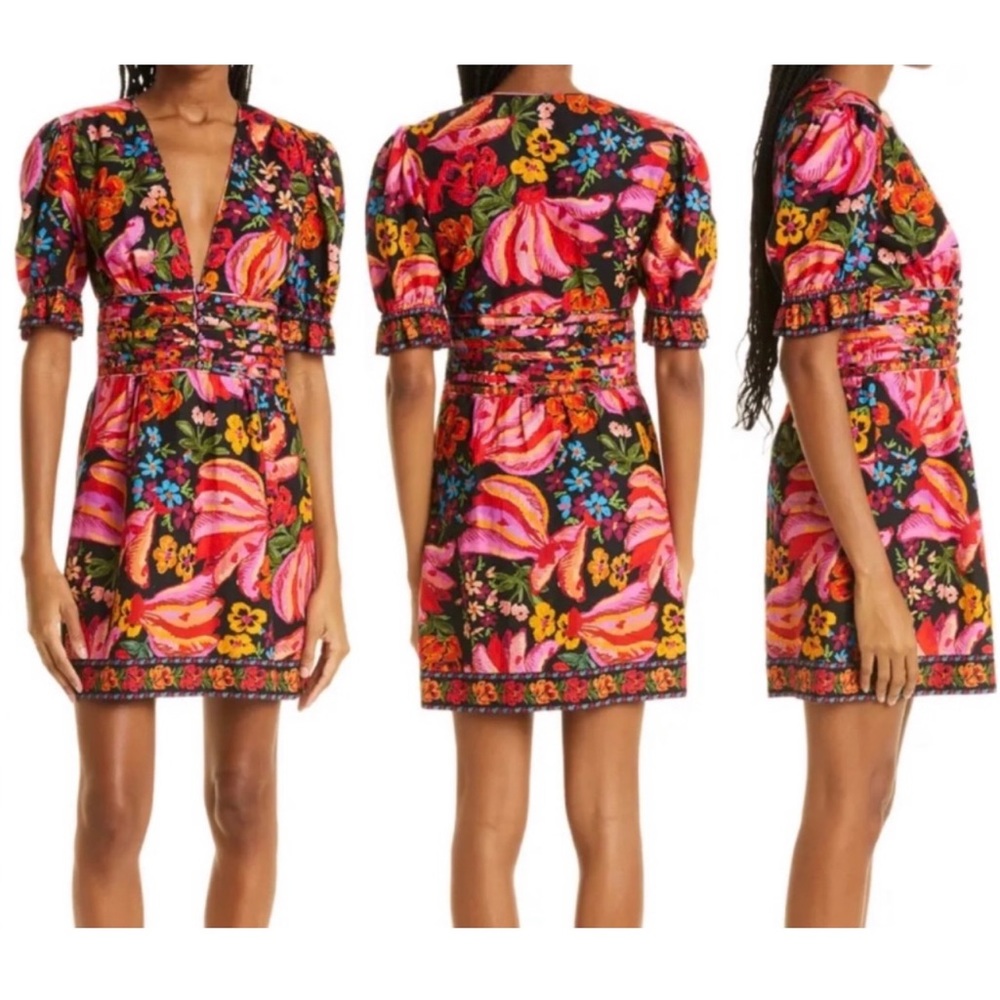 NWOT FARM RIO of black spring Bananas